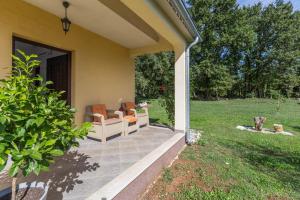 Susnjic studio with Pool, Children Playground and Terrace