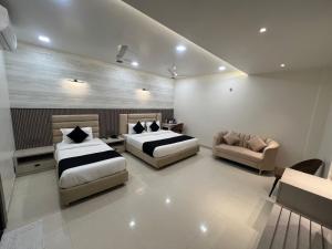 Hotel Glorious Grand