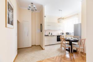 Apartament Plac Konstytucji