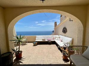 Gecko Apartment in Cumbre del Sol with sea views