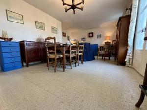 Maison 5 pièces 8 couchages Saint Georges dOléron SGO000-115