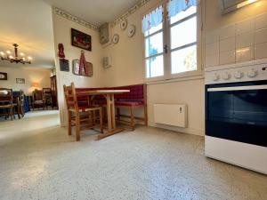 Maison 5 pièces 8 couchages Saint Georges dOléron SGO000-115