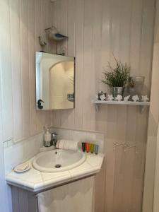 Villas Bastide familiale cadre idyllique vue St Paul de Vence : photos des chambres