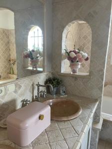 Villas Bastide familiale cadre idyllique vue St Paul de Vence : photos des chambres