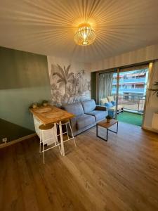 Studio carré d’or Juan les Pins