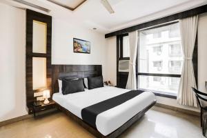 Collection O Shirdi Near Sai Baba Temple