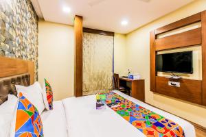 Via Arton Suite - Nr Mumbai International Airport