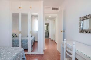 041 - Los Porches Beach Apartment