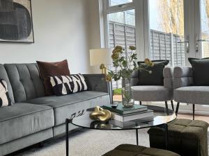 Birmingham 3 bed house near NEC, HS2 for LONG STAYS - contractors, families, work groups