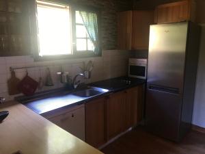 Chalet Années 70 Spacieux pour 10 Pers. - FR-1-445-139