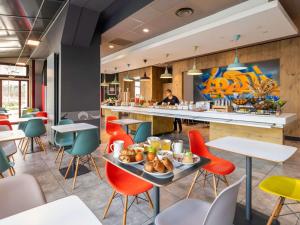 Hotels ibis Lyon Part Dieu Les Halles : photos des chambres