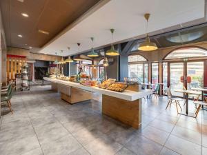 Hotels ibis Lyon Part Dieu Les Halles : photos des chambres