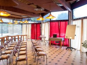 Hotels Ibis Budget Saint Christol Les Ales : photos des chambres