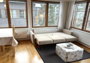 Ruka Center Chalet 3B4 - Ski-In Ski-Out -services nearby - Fireplace - Wifi - Own parking place