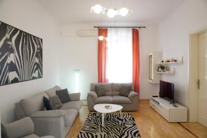 2 BDR NEW Wake up in Belgrade for 5