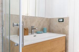 Stradivari Apartment - Milan City - by Host4U