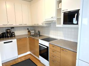 Ruka Center Chalet 3B4 - Ski-In Ski-Out -services nearby - Fireplace - Wifi - Own parking place