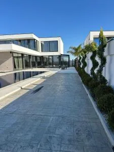 Infinity Villa - Barç