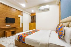 FabHotel Raj Villa - Nr Tri mandir