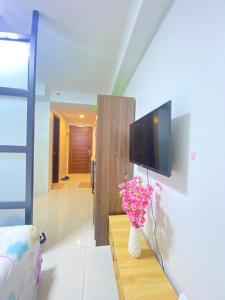 Juan 01 Homey Studio