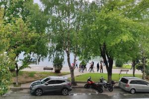 Kasoni Home , Απόλυτα κεντρικό διαμέρισμα μπροστά στη λίμνη