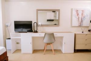 Heart of the City Cozy Nook