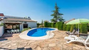 Spacious Villa with Private Pool in Monachil - Monachil