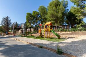 Campings Mobil home tout equipe : photos des chambres