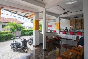 Margarita Surf Hostel Canggu
