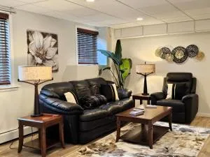Stylish Guest Suite - Close to Orono and Bangor! - Orono