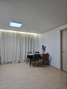 Runaway Stay Yongsan