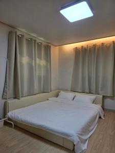 Runaway Stay Yongsan