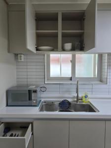 Runaway Stay Yongsan