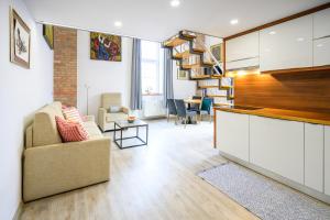 THE LOFT Apartments