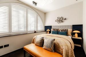 JOKER! Off Oxford St! 3Bed 3Bath LuXXe Hideaway for Stylish Families and Couples