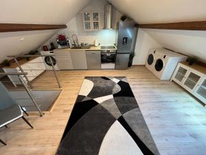 MX - House 10 min PARIS EXPOS- 11 bedrooms -