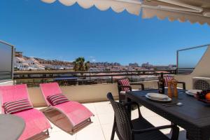 Santa Maria 30 - One Bed with pool and sea view