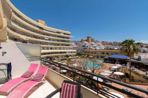 Santa Maria 30 - One Bed with pool and sea view