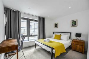 Apartment by Spitalfields & Liverpool Street Station