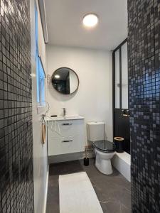 Appartements Agreable studio avec terrasse : photos des chambres
