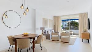 Two Bedroom Apartment - Sea View