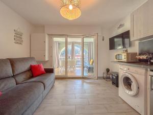 2 pièces apartement à Fréjus avec parking