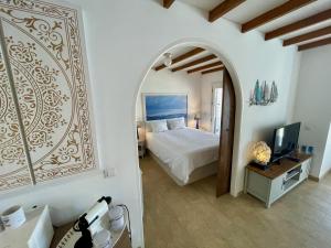 La Paloma Blanca - The White Dove