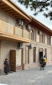 Mulberry Hotel - Qoraqamish