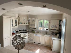 Villas Bastide familiale cadre idyllique vue St Paul de Vence : photos des chambres