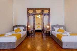 View of Grand Canal Luxury Home - Station 5 minutes