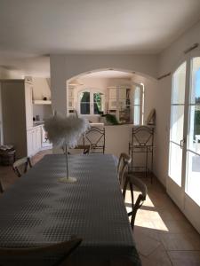 Villas Bastide familiale cadre idyllique vue St Paul de Vence : photos des chambres