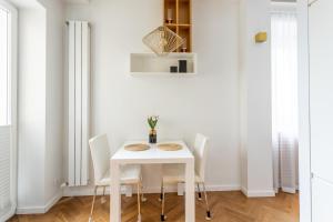 Central Warsaw Apartment - Great Location- Studio Apartment- Warsaw Stays - Żurawia