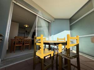 1 CHAMBRES, PKG, A MI CHEMIN ENTRE PLAGES ET CENTRE HISTORIQUE