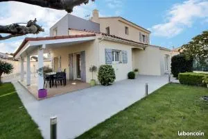 Villa luxe, avec jardin, piscine privée, proche de la mer - Latour-Bas-Elne